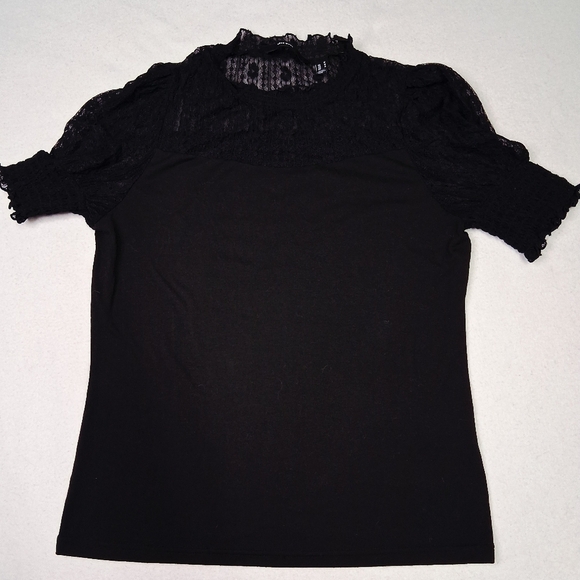 Vero Moda Tops - Vero Moda Black Lace Blouse
